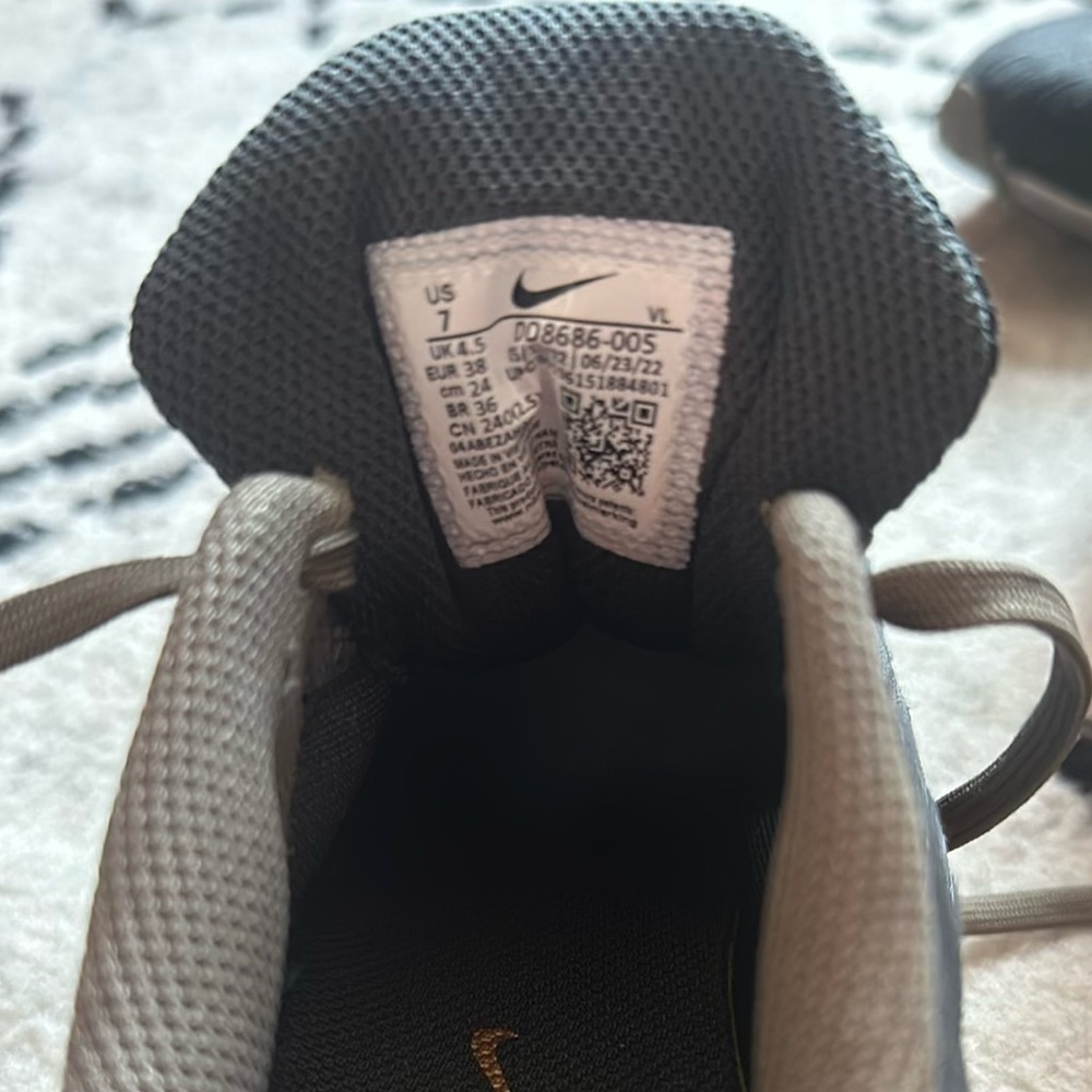 Women Nike Sneakers